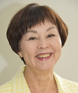 藤本 眞利子